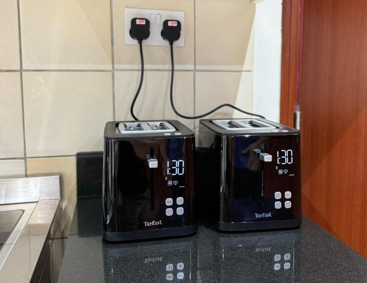Berloga Capsule Jbr Hostel Dubai Luaran gambar